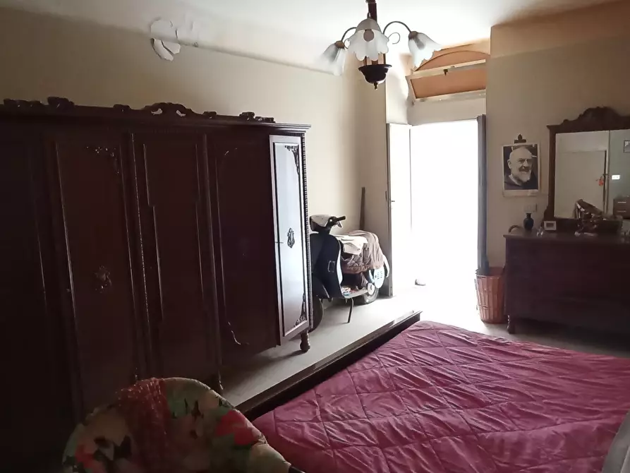 Immagine 2 di Casa indipendente in vendita  a Ragusa