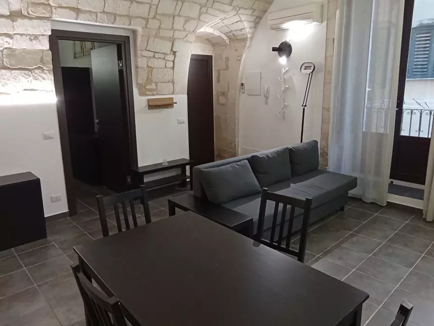 Immagine 1 di Bilocale in affitto  a Ragusa