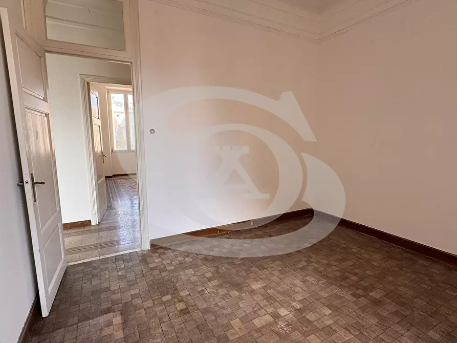 Immagine 9 di Quadrilocale in vendita  in Via Vittorio Veneto 5 a Ventimiglia