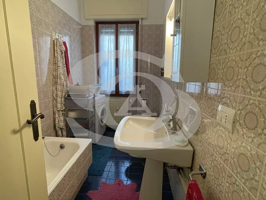 Immagine 21 di Trilocale in vendita  in Via degli Ulivi 5 a Ospedaletti