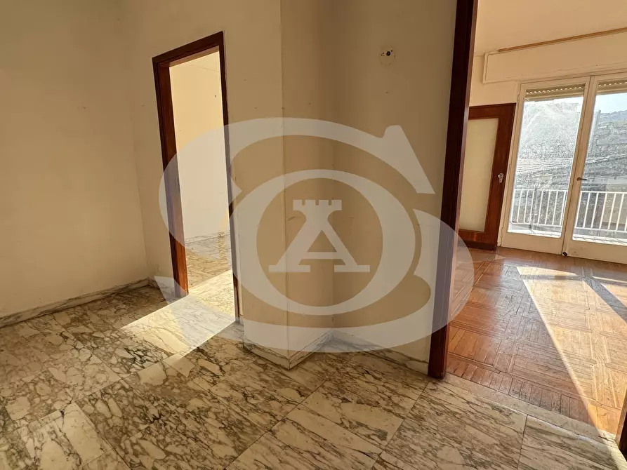 Immagine 14 di Trilocale in vendita  in Via Barabino 1 a San Remo