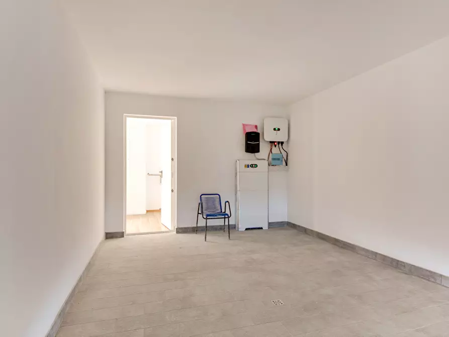 Immagine 12 di Quadrilocale in vendita  in Via L. C. Farini 291 a Cesena