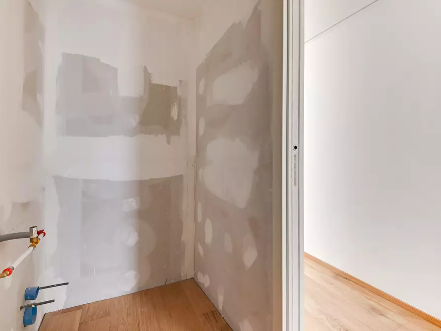 Immagine 43 di Quadrilocale in vendita  in Via L. C. Farini 291 a Cesena