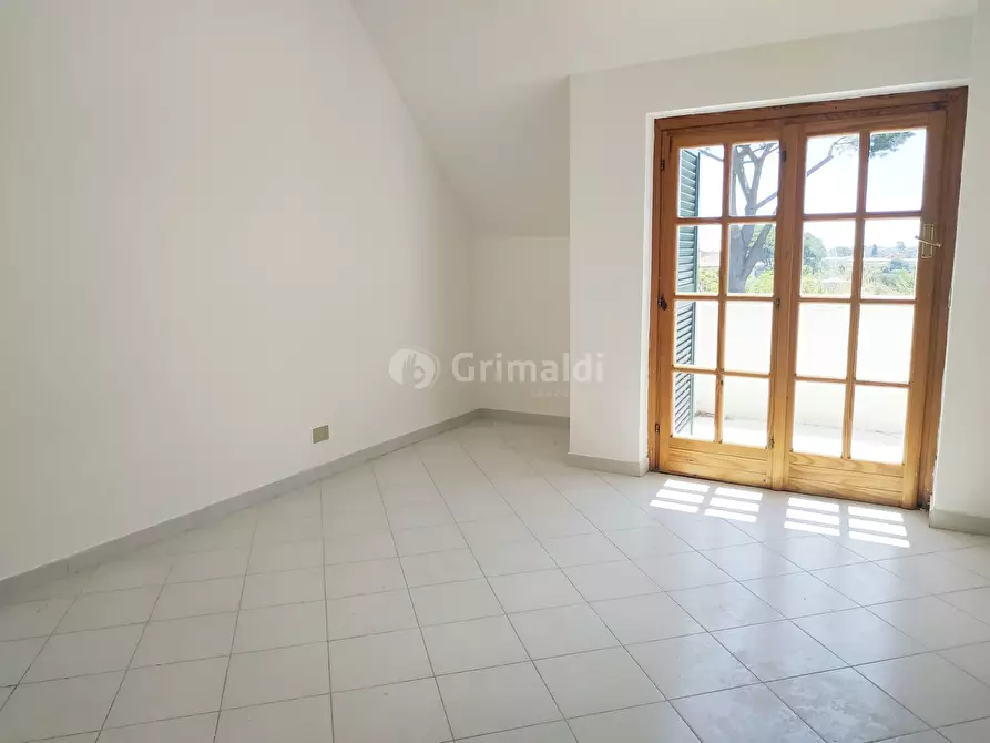 Immagine 10 di Porzione di casa in vendita  in Via dei Zucchetti 1 a Nettuno