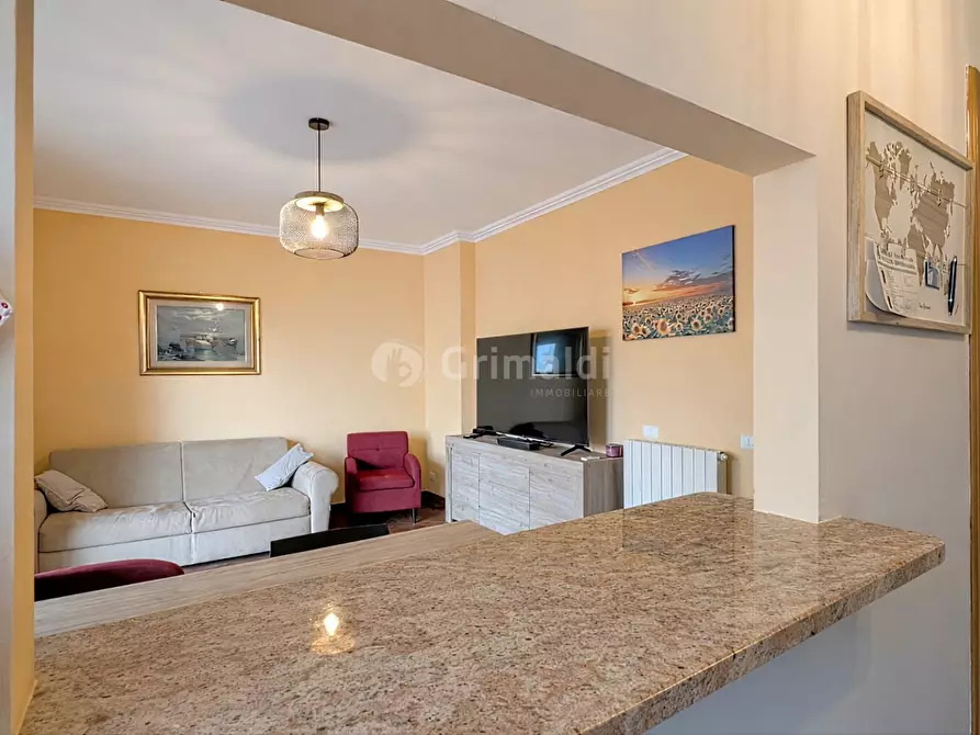 Immagine 12 di Trilocale in vendita  in Via Venezia 6 a Nettuno