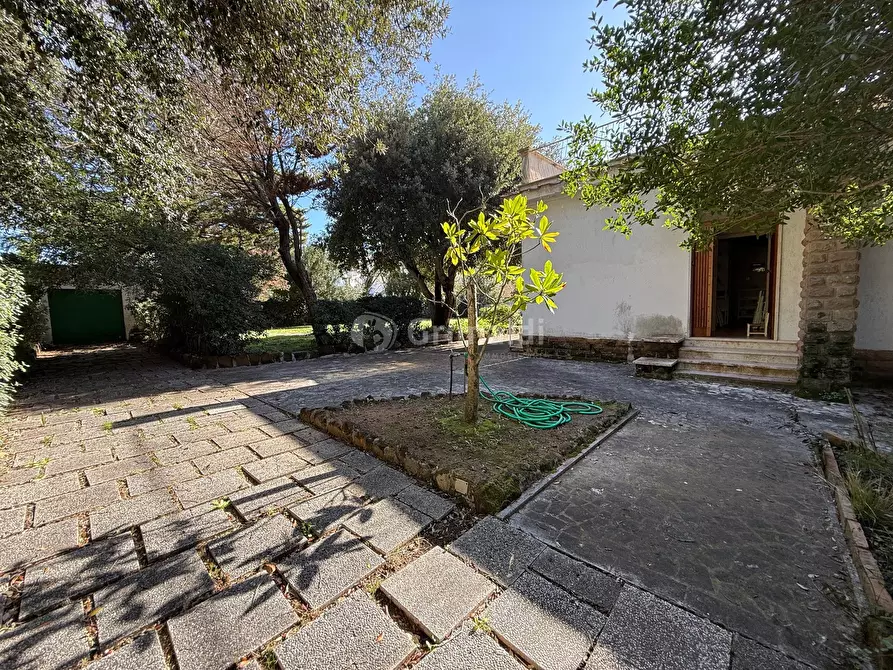 Immagine 5 di Villa in vendita  in Viale Tridente 31 a Anzio