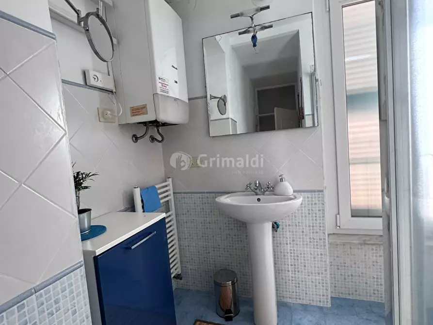 Immagine 14 di Trilocale in vendita  in Via Agrippina 2 a Anzio