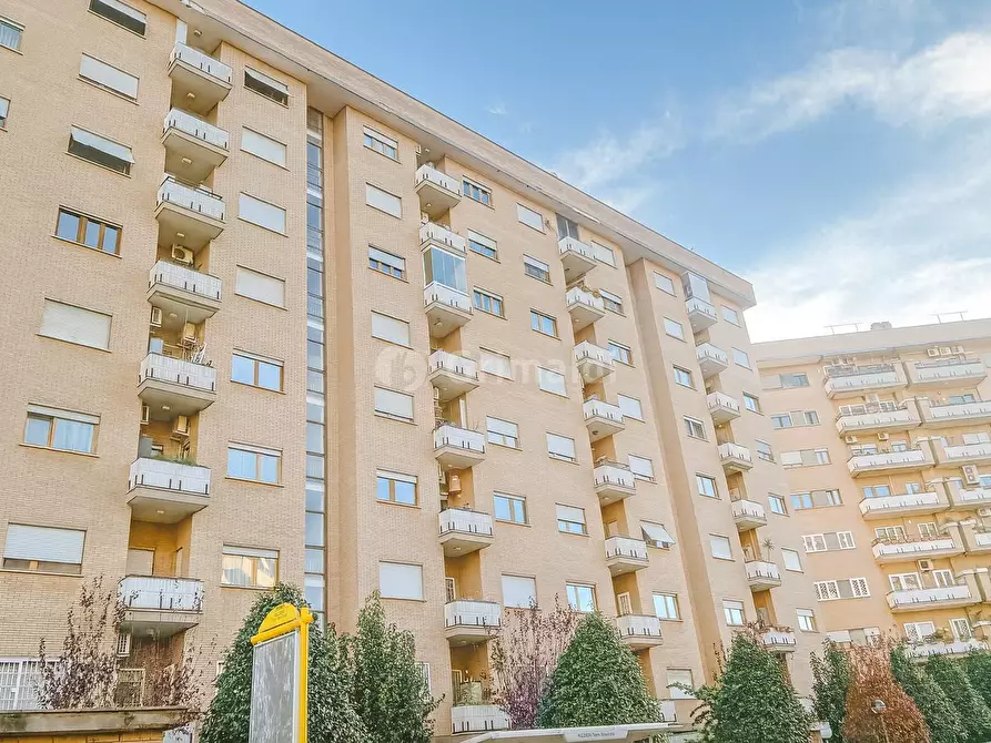 appartamento in vendita a Roma in zona Cinecittà