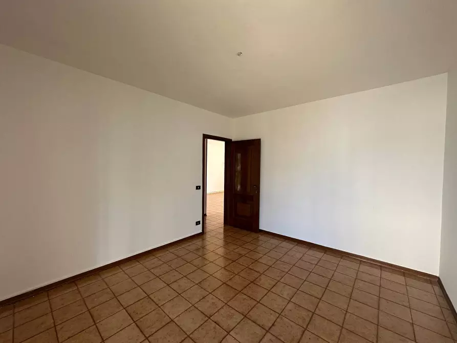 Immagine 15 di Appartamento in vendita  in Via Negrotto Cambiaso 65 a Sestri Levante
