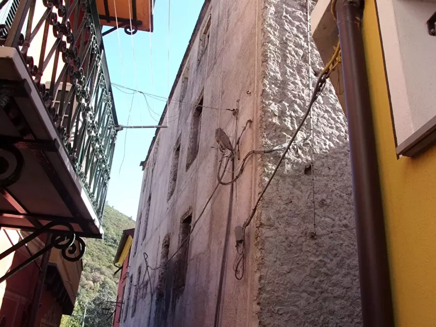 Immagine 3 di Rustico / casale in vendita  in Via Giacomo Matteotti 12 a Deiva Marina