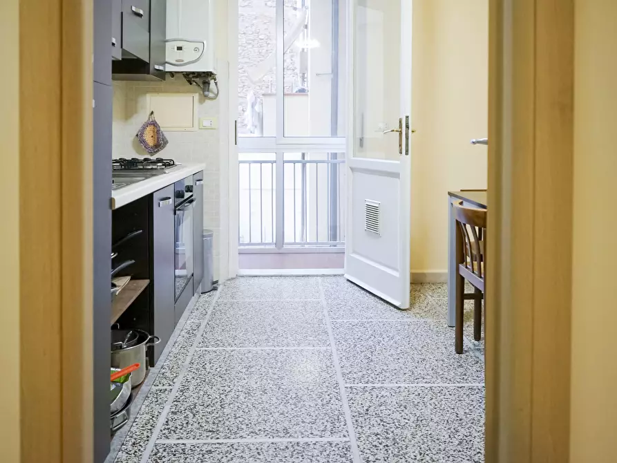 Immagine 22 di Pentalocale in vendita  a Livorno