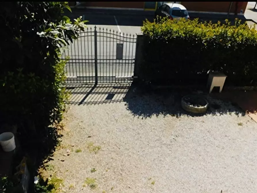 Immagine 12 di Villa in vendita  in SATA CROCE SULL'ARNO a Pisa