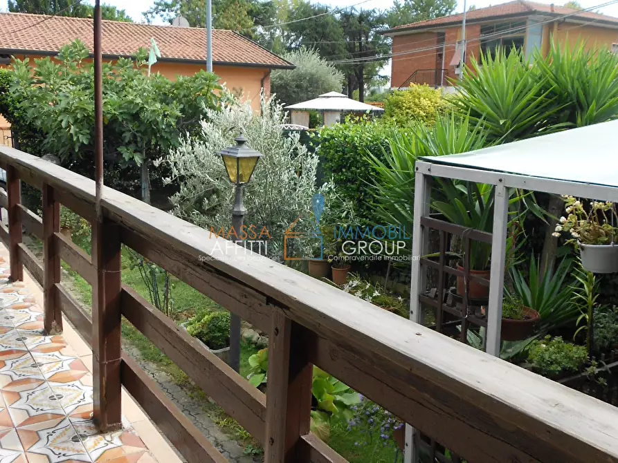 Immagine 33 di Casa indipendente in vendita  in Via Alteta 112 a Massa