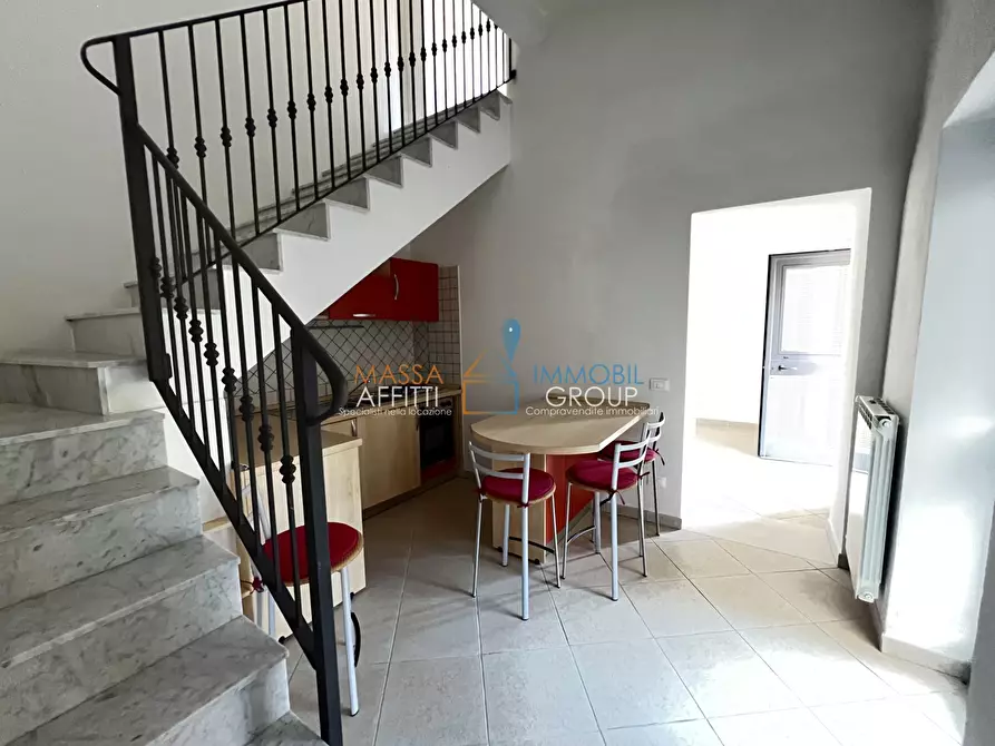 Immagine 1 di Trilocale in vendita  in Via San Sebastiano 4 a Massa