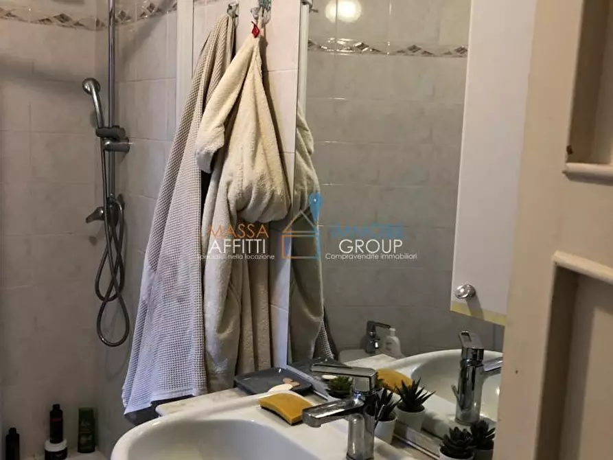 Immagine 16 di Quadrilocale in vendita  in Via Saponiera 3 a Montignoso