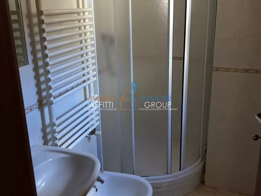 Immagine 9 di Trilocale in vendita  in Località Casette 95 a Massa