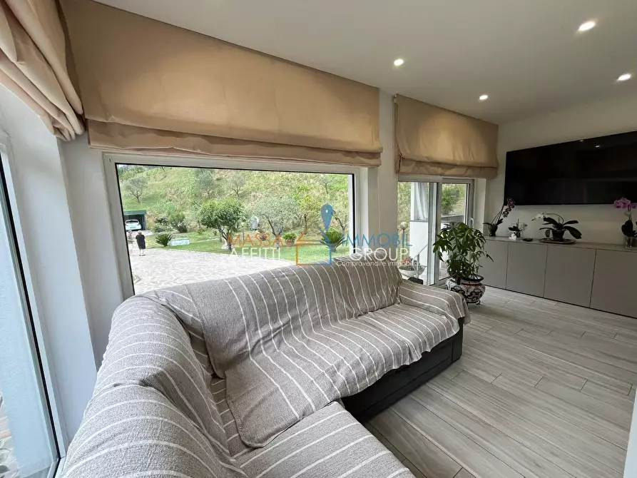 Immagine 18 di Villa in vendita  in Via Vitali 25 a Massa