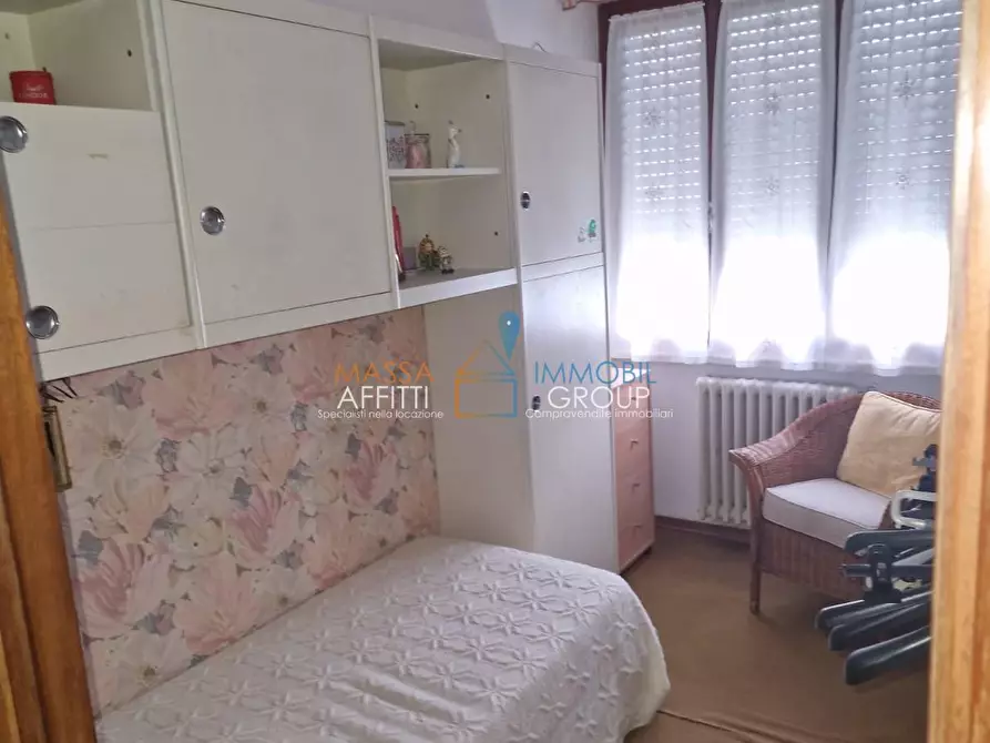 Immagine 21 di Villa in vendita  in Viale XX Settembre 247N a Carrara