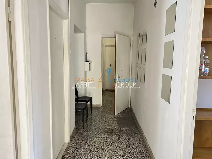 Immagine 1 di Ufficio in affitto  in Via Cesare Beccaria 9 a Massa