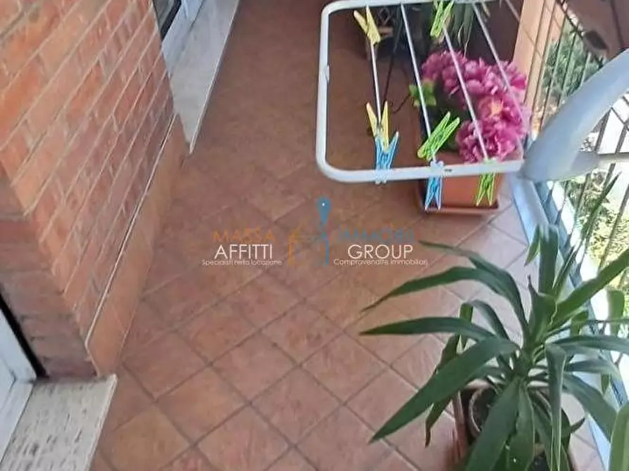 Immagine 10 di Quadrilocale in vendita  in Viale Eugenio Chiesa 15 a Massa