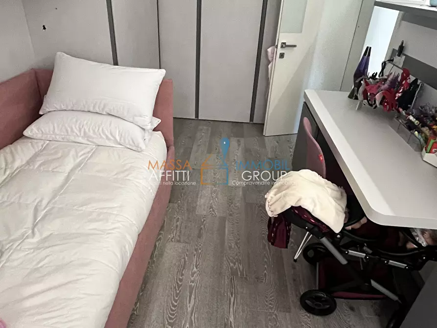 Immagine 16 di Quadrilocale in vendita  in Via Fratelli Rosselli 78 a Massa