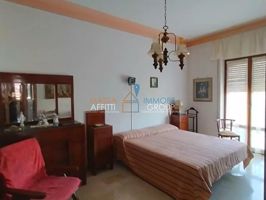 Immagine 6 di Quadrilocale in vendita  in Via Baccio Bandinelli 70 a Carrara