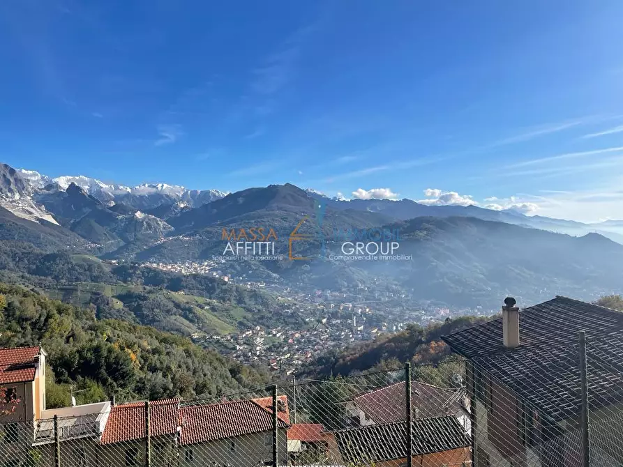 Immagine 22 di Terratetto in vendita  in Via Centrale 21 a Carrara