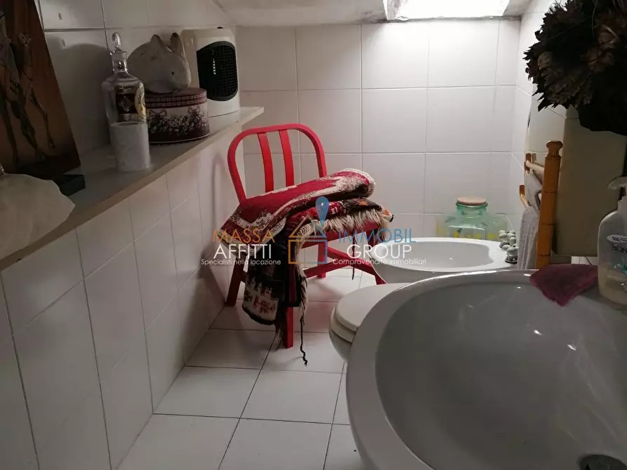 Immagine 30 di Villetta a schiera in vendita  in Via Campo d'Appio 19 a Carrara