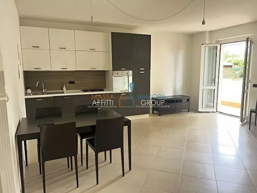 Immagine 6 di Quadrilocale in vendita  in Via della Quercia 58 a Massa