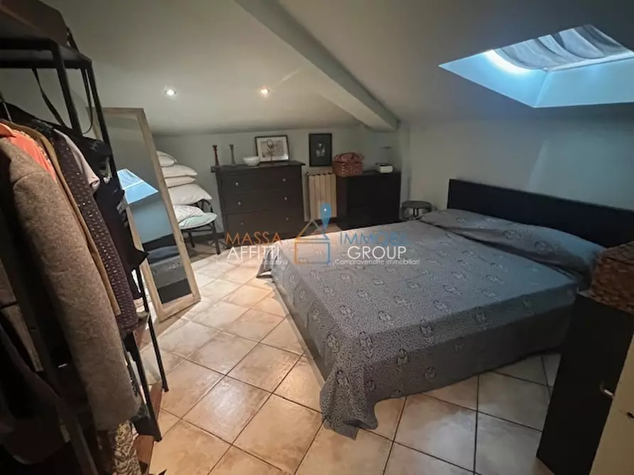 Immagine 49 di Porzione di casa in vendita  in Via Celia 1 a Massa