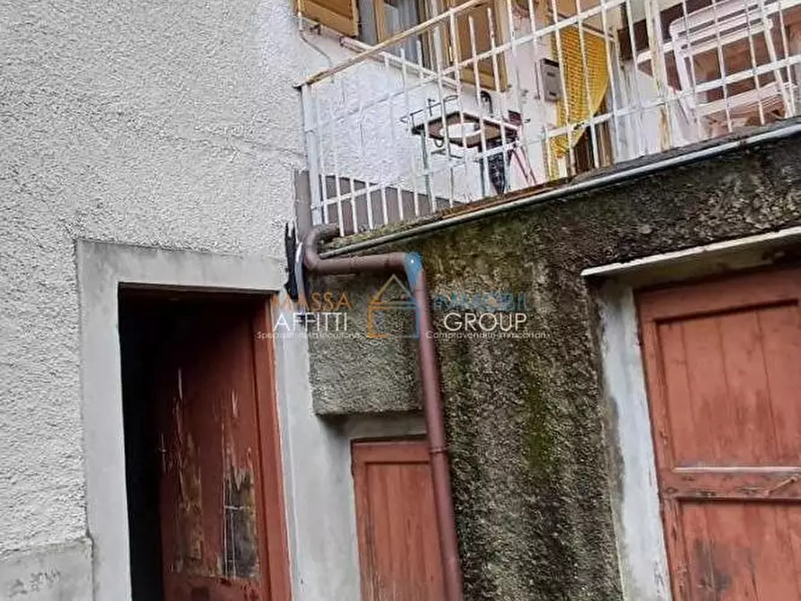 Immagine 24 di Terratetto in vendita  in Frazione Pariana 110 a Massa