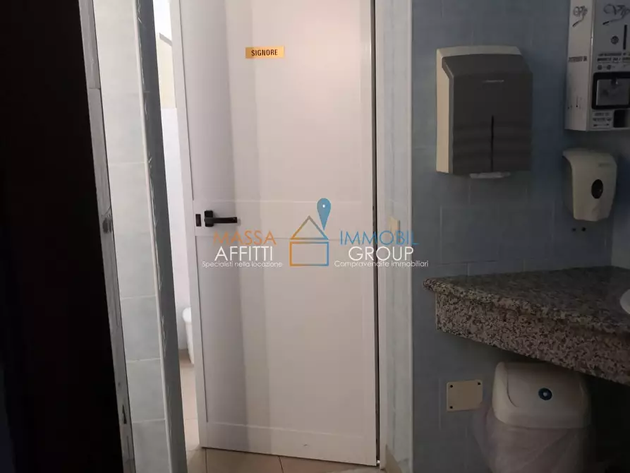 Immagine 6 di Bar / Ristorante in affitto  in Via Sottomonte 6 a Massa