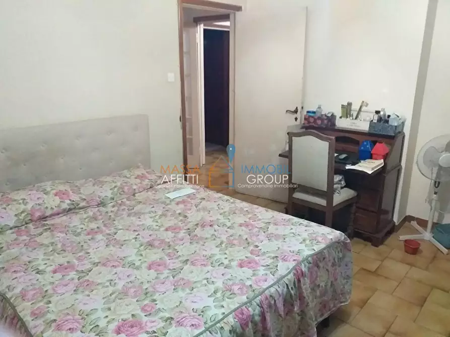 Immagine 15 di Pentalocale in vendita  in Via Benedetto Croce 157 a Massa