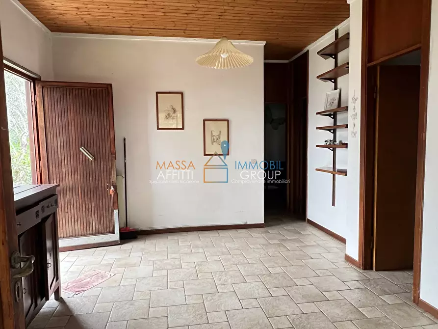 Immagine 17 di Villa in vendita  in Via Tecchioni 5 a Massa