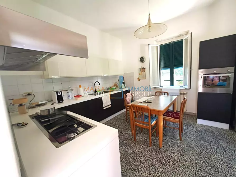 Immagine 16 di Casa indipendente in vendita  in Via Ricortola 93 a Massa