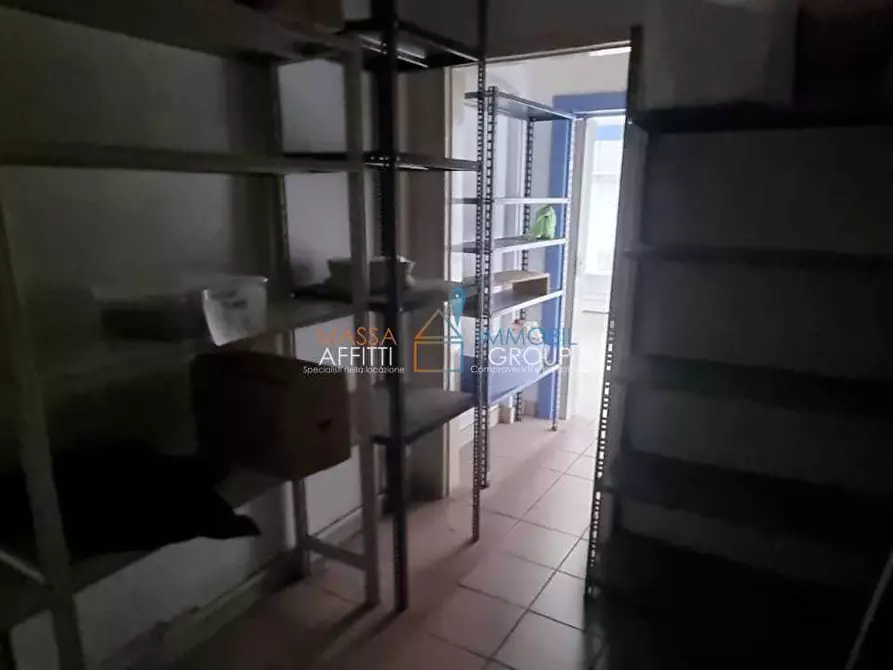 Immagine 8 di Locale commerciale in affitto  in Via Ricortola 214 a Massa