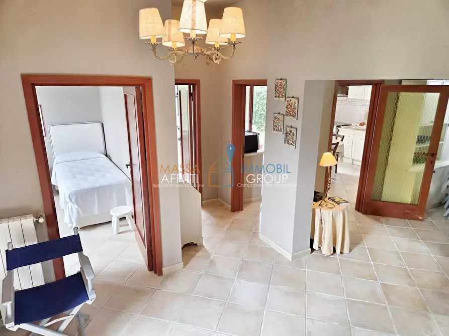 Immagine 15 di Villa in vendita  in Via dei Fortini 75 a Massa