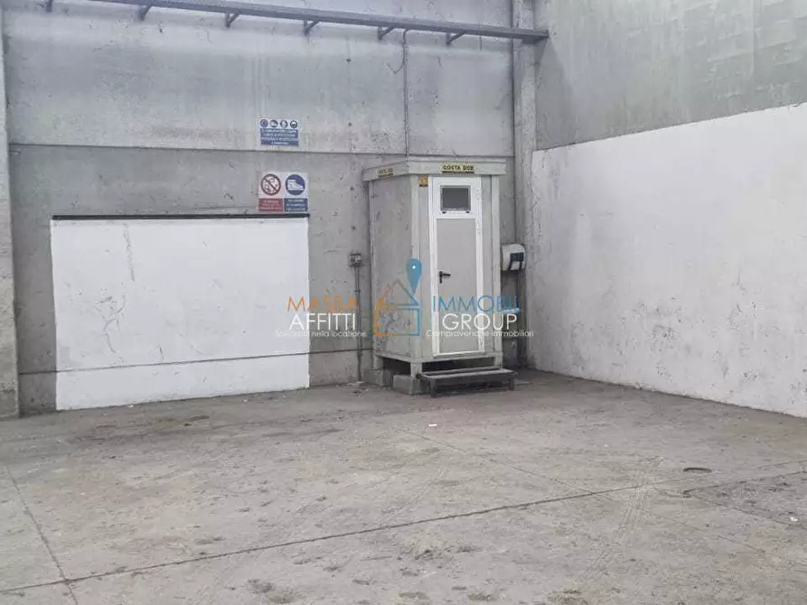 Immagine 3 di Attività artigianale in affitto  in Via Longobarda 19 a Massa