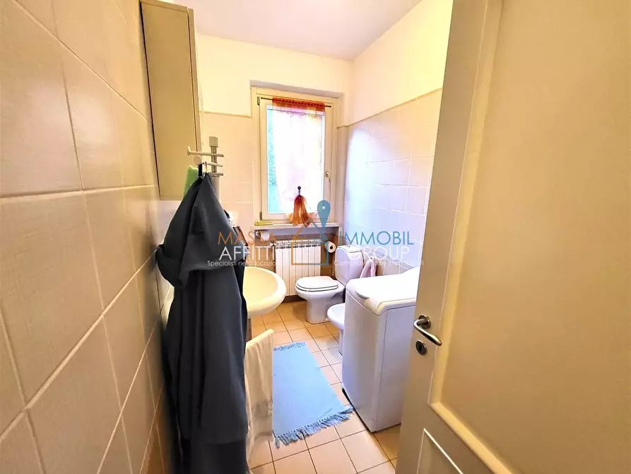 Immagine 9 di Porzione di casa in vendita  in Via Bottaccio a Montignoso