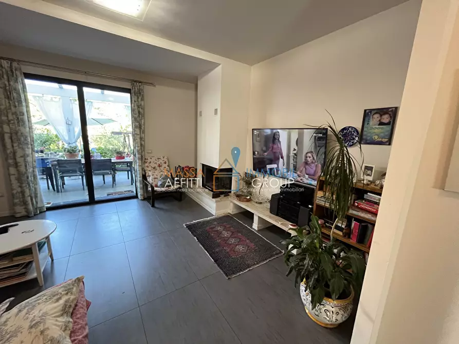 Immagine 5 di Villetta a schiera in vendita  in Via Felice Cavallotti 100 a Massa