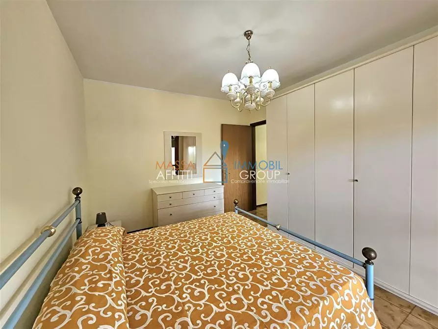 Immagine 17 di Quadrilocale in vendita  in Via Stradella 57 a Massa