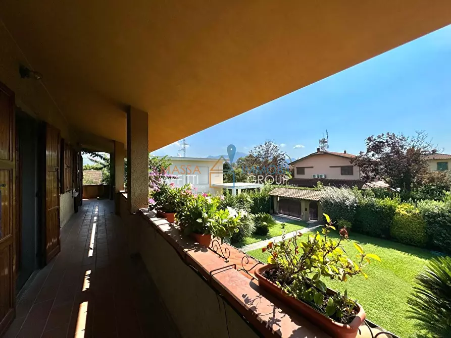 Immagine 50 di Villa in vendita  in via Rosseti e Bandini 55 a Forte Dei Marmi