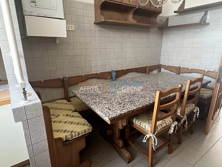 Immagine 15 di Pentalocale in vendita  in Via Galissano 11 a Carrara