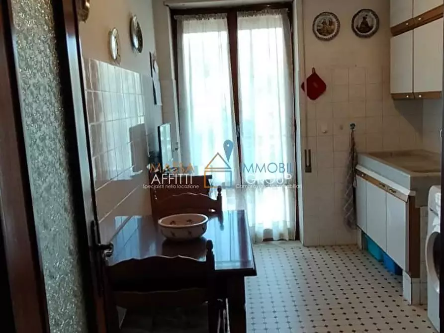 Immagine 5 di Quadrilocale in vendita  in Via Baccio Bandinelli 70 a Carrara
