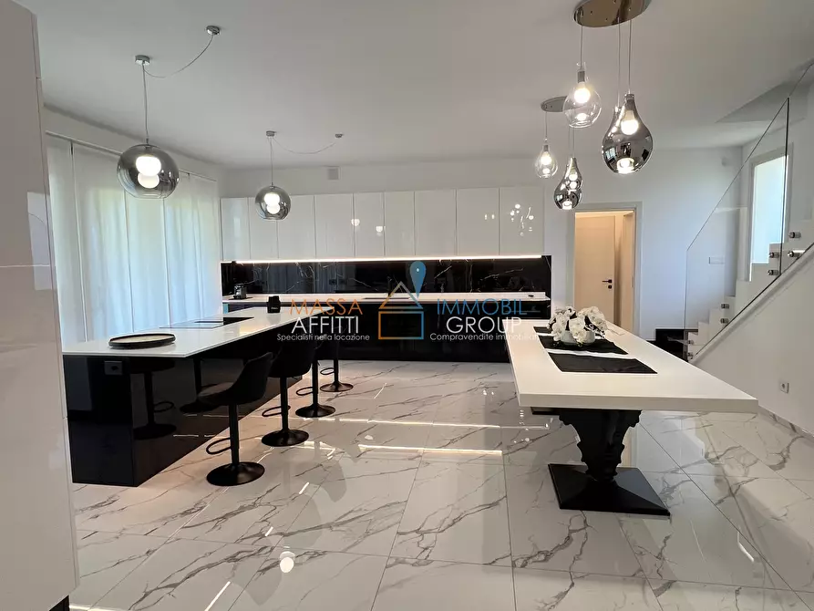 Immagine 10 di Villa in affitto  in Via Vaiana 91 a Pietrasanta