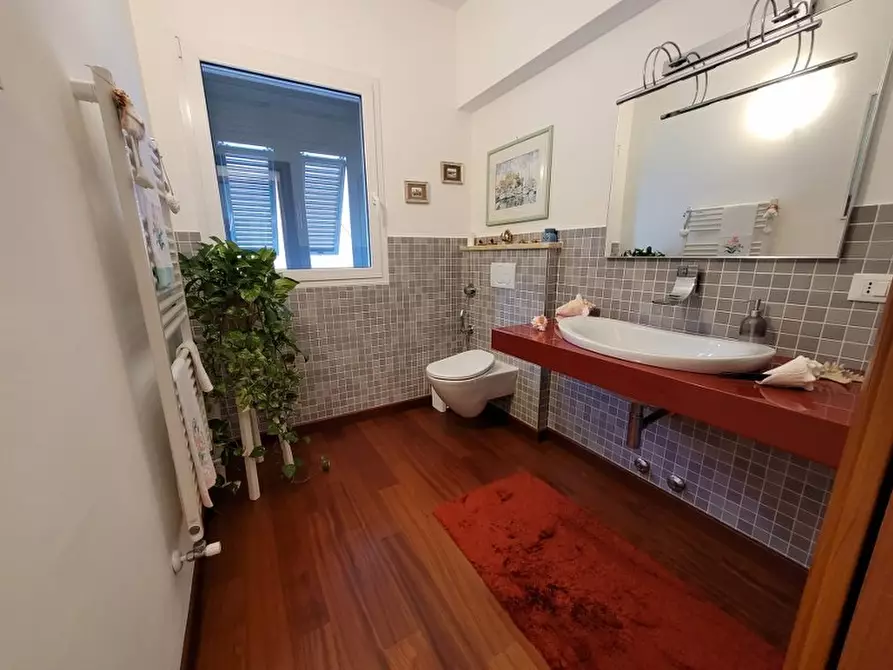 Immagine 4 di Villa in vendita  in via Neghelli 145 a Alassio