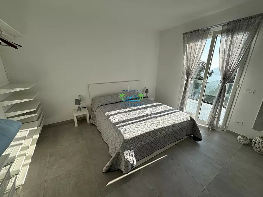 Immagine 8 di Trilocale in vendita  in strada colla micheri a Andora