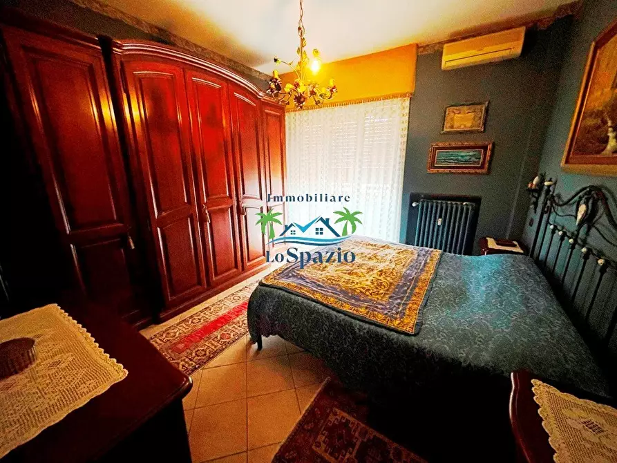 Immagine 6 di Trilocale in vendita  in via clavesana a Andora