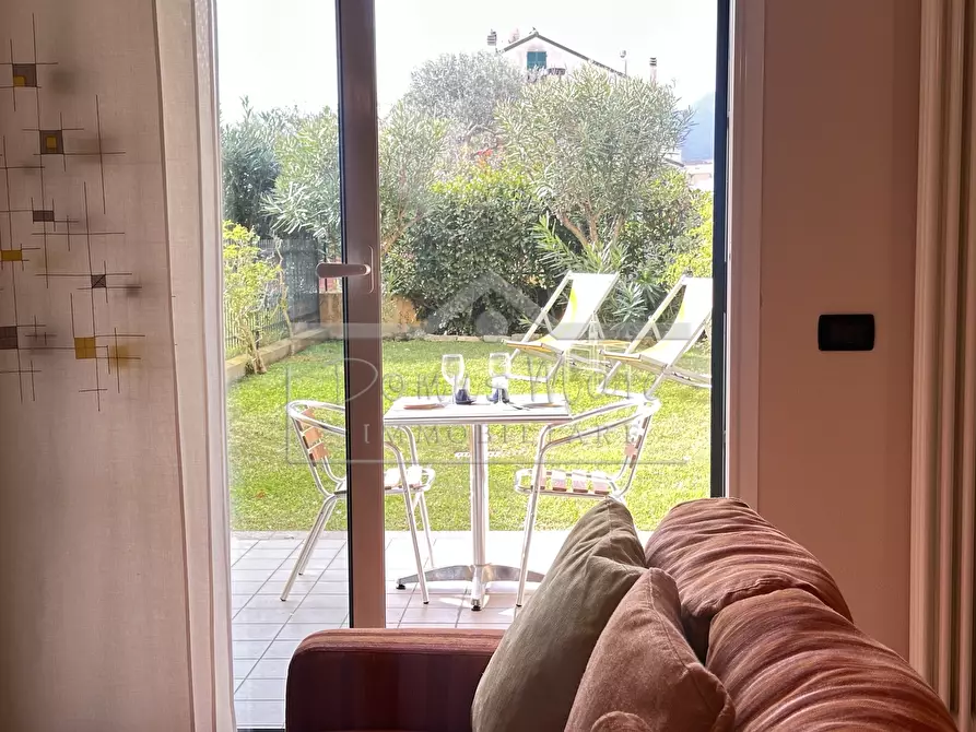 Immagine 10 di Trilocale in vendita  in Via Aurelia 20 a Loano