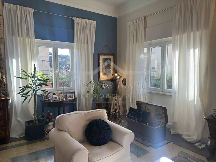 Immagine 9 di Pentalocale in vendita  in Via Beato Formica 4 a Savona